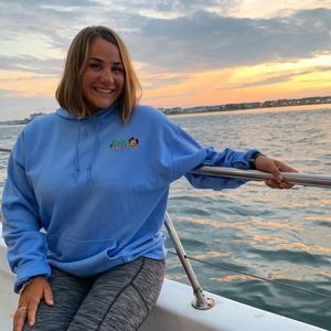 Meet your Posher, Chloe